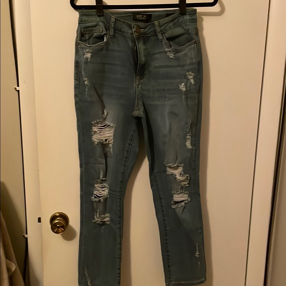 Judy Blue Boyfriend Jeans Blue Distressed